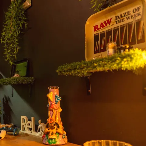 RAW tray and warm decor